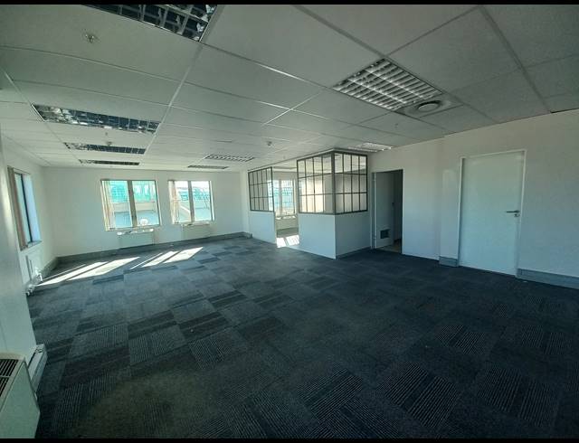 280M² OFFICE TO LET IN CENTURY CITY